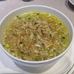 中国飯店 富麗華 - 上海蟹味噌入りスープそば