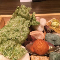 IL TEATRINO DA SALONE - カンノーロ、海鮮チップス