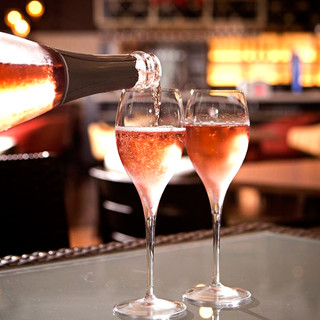 お茶の水テラスSUPERDRY_2