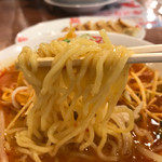 おおぎやラーメン - 麺アップ