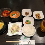飛豚17 - 日替わりランチ・韓国海鮮味噌チゲ（600円）