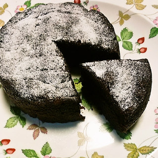 米粉のチョコレートケーキ 直径15 Cuore クオーレ 清水五条 洋菓子 その他 食べログ