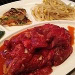 焼肉乃 富士吉 - (2017年1月　訪問)ハラミランチ（肉大盛150g）1300円。