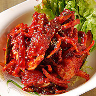 便利な立地の新宿店や新大久保別館など系列店も多数あり◎