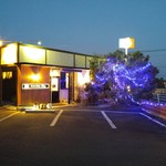 ドゥース ダイニング ウイング - ★夜の外観