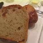 ル・マンジュ・トゥー - 