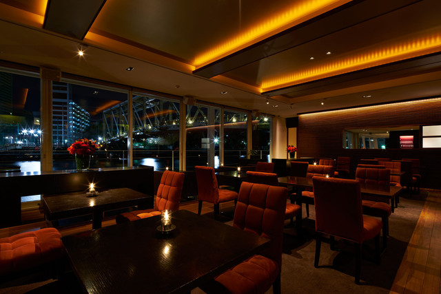 T Y Harbor River Lounge ティーワイハーバーリバーラウンジ 旧店名 ウォーターライン 天王洲アイル バー 食べログ T Y Harbor River Lounge ティーワイハーバーリバーラウンジ 旧店名 ウォーターライン 天王洲アイル バー 食べログ