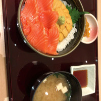 函館うに むらかみ 日本生命札幌ビル店 - 