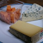 チーズ王国 大阪店 - ミモレットカクテル、コンテAOCエクストラ、ブルードーヴェルニュAOC