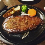 あさくま 武蔵小杉店 - 学生ステーキ、もとい学生ハンバーグ。