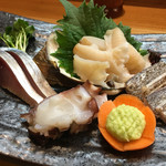 小魚料理 とみ助 - お刺身盛合せ