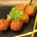 こだわり炭火焼鳥 ふらふら - 外はカリカリ、中はふんわり♡　手作りつくね　一本￥１５０