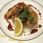 こだわり炭火焼鳥 ふらふら - 特製のタレに漬込みました！焼鳥のタレと相性バツグン！漬込みからあげ￥５８０