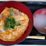 とり焼一 - 親子丼(750円）