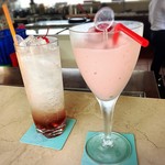 SIM BAR - イタリアンソーダ
            ストロベリースムージー