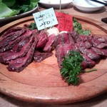 暴走熟成肉庫　肉アバンギャルド 秋葉原 - 