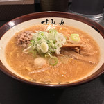 すみれ - 味噌ラーメソ