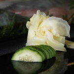 寿司栄 - ガリとプリンスメロンの漬物