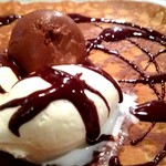 ブレッツカフェクレープリー - カルモンショコラ(クレープ)