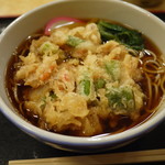 小諸そば - かき揚げそば 360円。