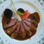 グッドウィル - 鴨肉のソテー　グリーンペッパーのハチミツ風味