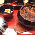 あつた蓬莱軒 松坂屋店 - 