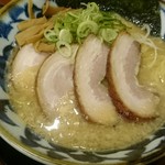 拉麺しるし - 醤油豚骨チャーシューラーメン