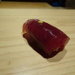 鮨 麻葉 - 大間のマグロ漬け