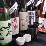 More than 40 types at all times! From standard sake to premium sake