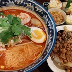 ティーヌン - 選べるタイラーメン＆ミニガパオセット