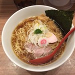 そらのいろNIPPON - 江戸式中華そば８００円。