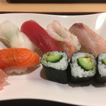 Hamagurume Tomo Esushi - 