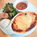 カフェモ・ルタオ - ビーフストロガノフ～チーズ焼き～1,188円　2017/01