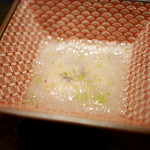 虎白 - 聖護院蕪のすりながし　トラフグ白子