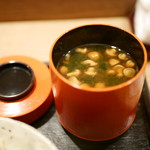虎白 - 味噌汁