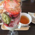 La Bonta - ドルチェ　パフェ紅茶と共に・・