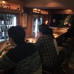 もろはく - 四人でもカウンターに入れてくれました