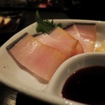 DEN - クジラ本皮 燻製