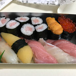 Gorouzushi - 出ました！特上握り3400円