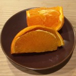 うを徳 - 上：麗紅 下：せとか