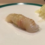 うを徳 - 明石 平目（握り）