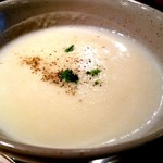 ブレッツカフェクレープリー - じゃがいものスープ