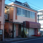 美食家惣菜処　どん - ダイエー北本店の近く。