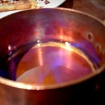 ブレッツカフェクレープリー - クレープシュゼットのリキュール(燃焼中)