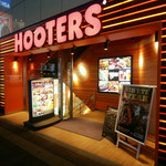 フーターズ 新宿西口店 - 