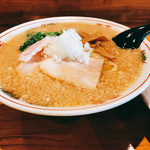 オールド スクール 中華そば ミヤ デ ラ ソウル - 華そば880円