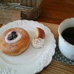 Cafe nijineco - フォークで押し潰さないように…