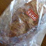 ブーランジェリー タネ - ＜2010年12月＞カンパーニュ　390円