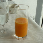 箱根ハイランドホテル　ラ・フォーレ - 朝のみかんのジュース