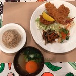 ファーマーズ・テーブルたさき - 反対側から